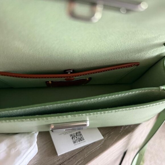 Coach Juno in color Pistachio - Picture 4 of 8